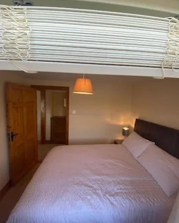 Jmd - Self Catering In The Heart Of The Burren Between Ballyvaughan, Lisdoonvarna, Doolin And Kilfenora In County Clare Ireland Landhaus Ballyvaughan