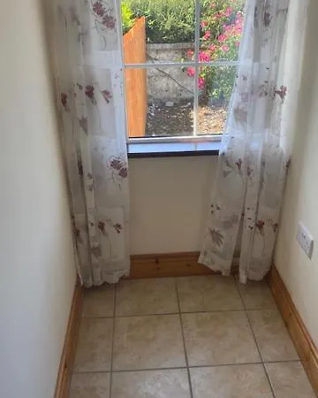 Jmd - Self Catering In The Heart Of The Burren Between Ballyvaughan, Lisdoonvarna, Doolin And Kilfenora In County Clare Ireland Landhaus